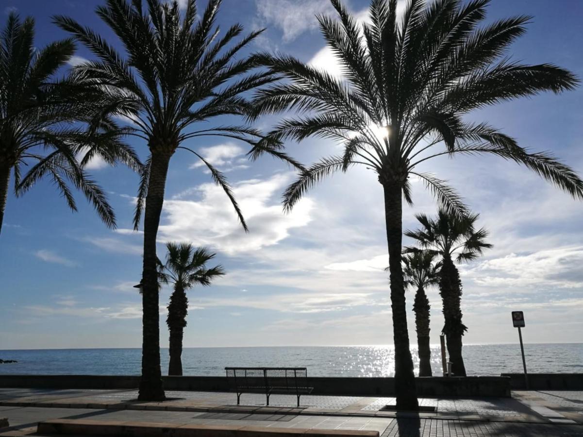 Vivabien Playa I - Apartamentos Junto Al Mar Benicàssim Exteriér fotografie